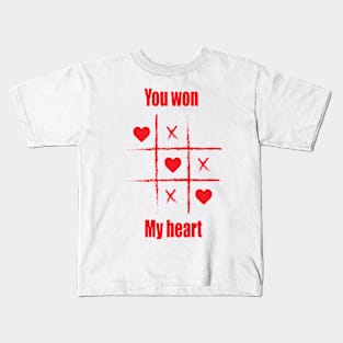 Funny Couple Game for Valentine's Day Kids T-Shirt